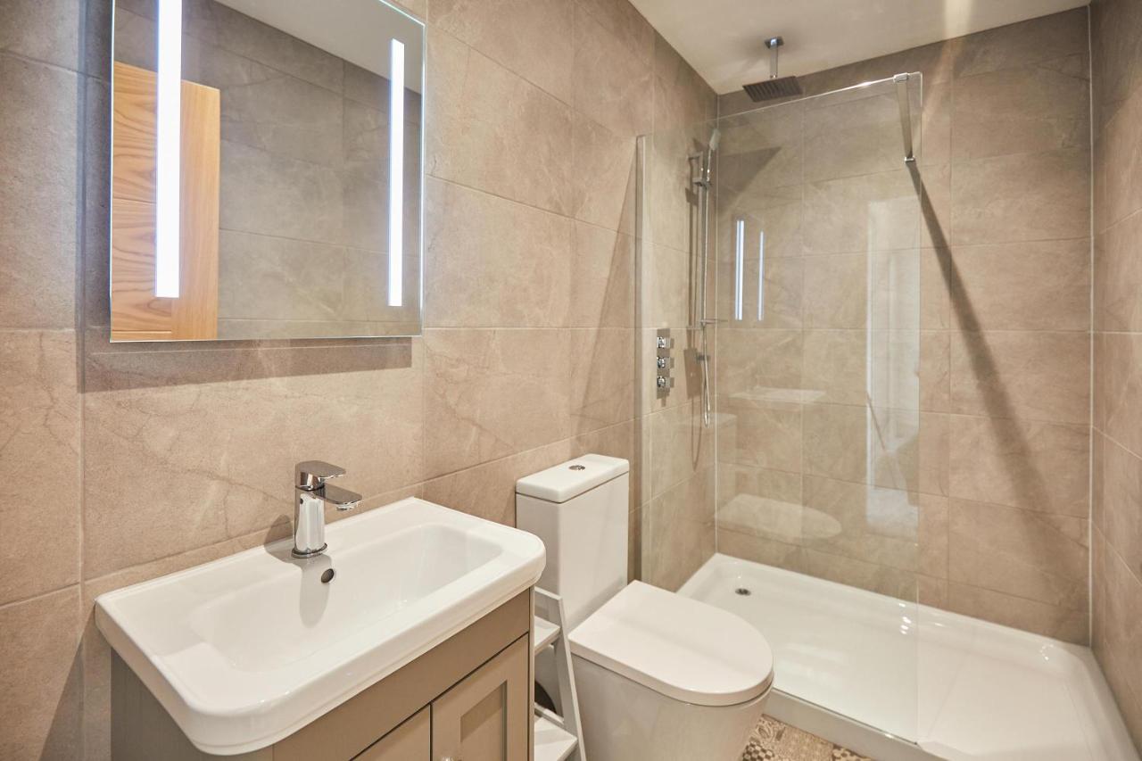 Host & Stay - 2 Maritime Apartments Скарборо Екстер'єр фото
